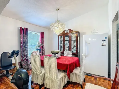 1910 Dolphin Drive Kissimmee FL 34759