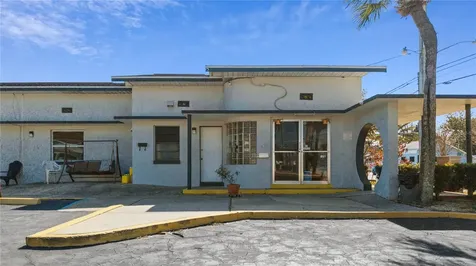 619 N Ridgewood Avenue Daytona Beach FL 32114