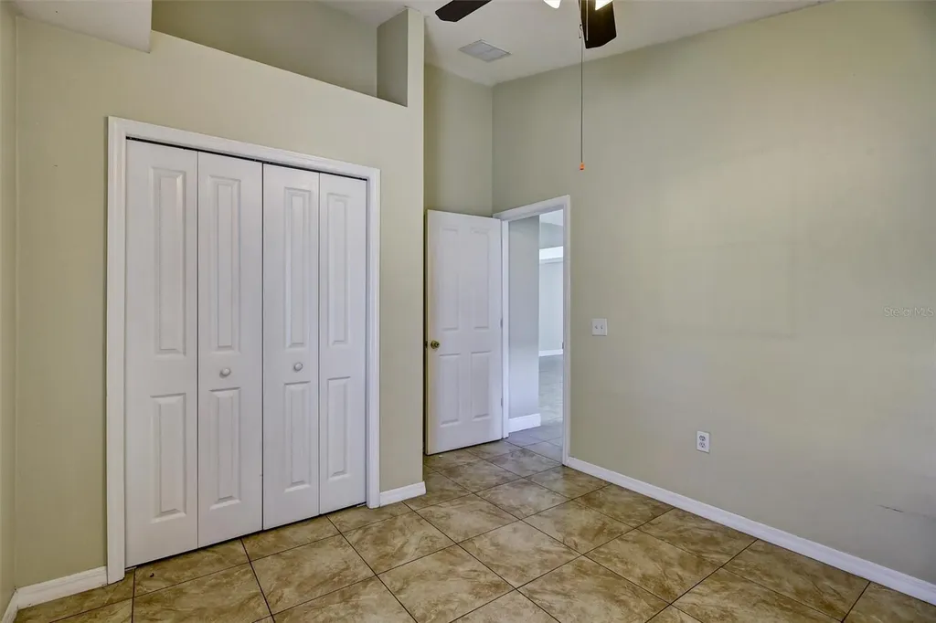 2709 Lucas Lakes Lane Kissimmee FL 34744
