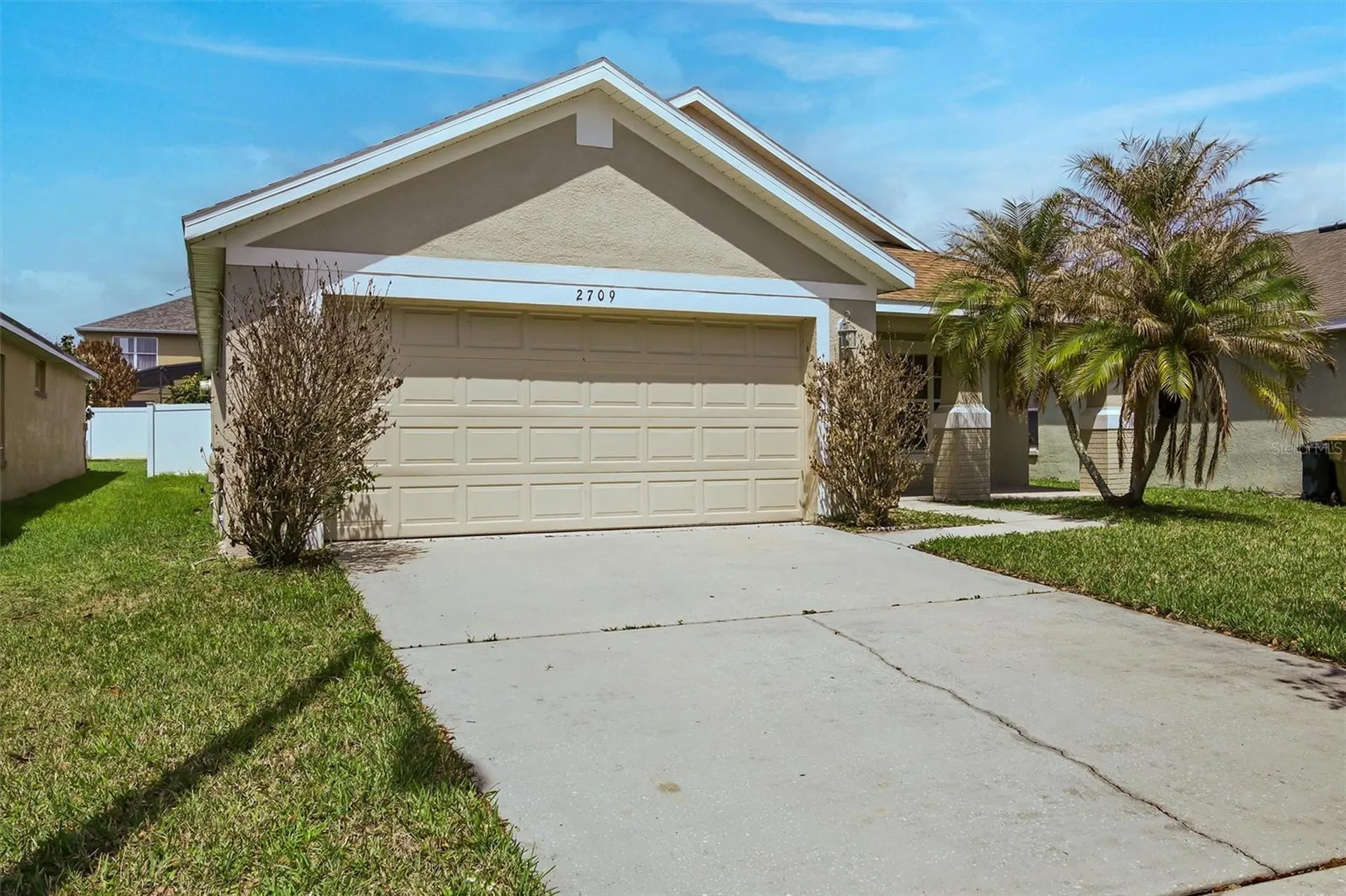 2709 Lucas Lakes Lane Kissimmee FL 34744