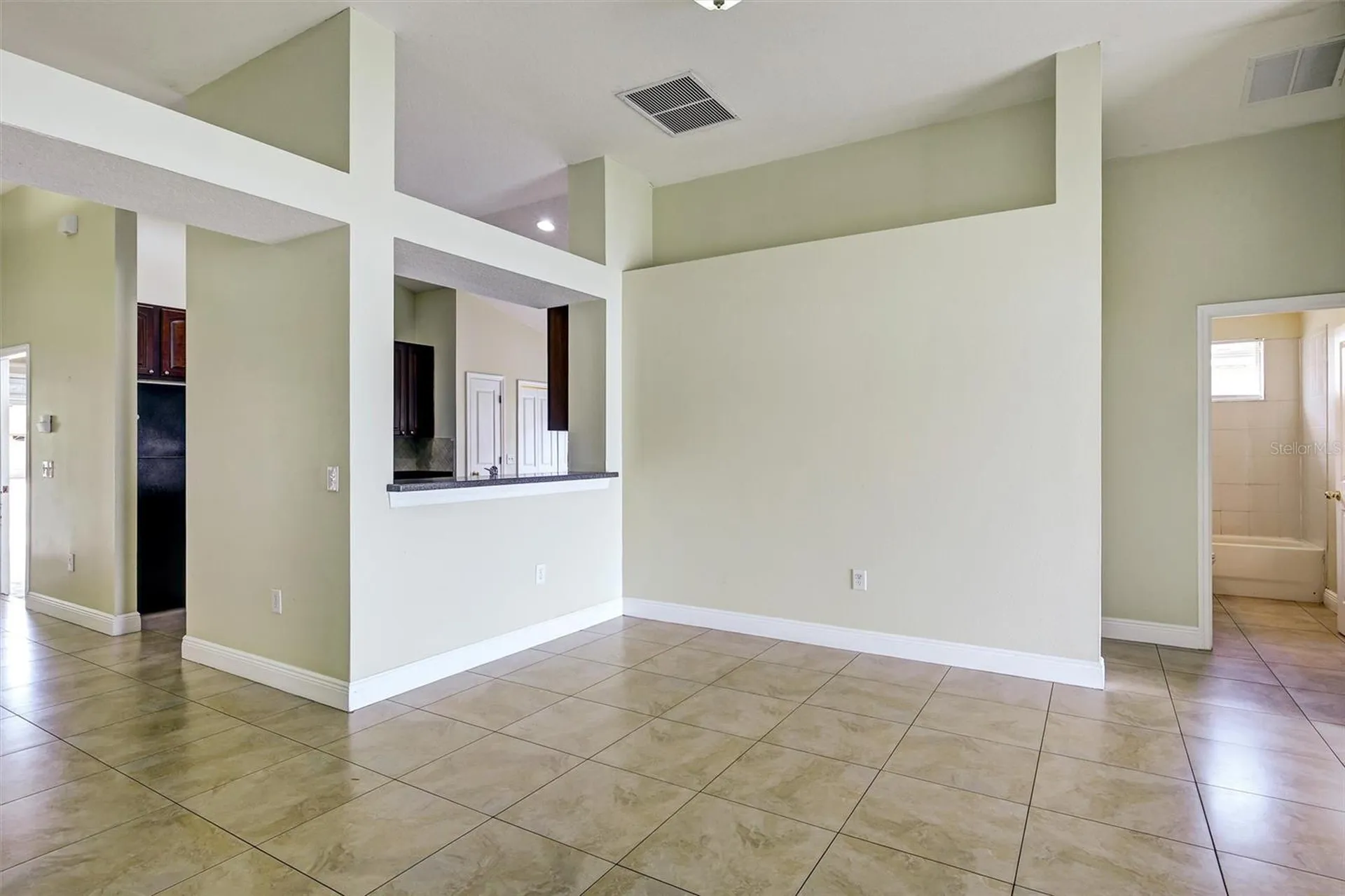 2709 Lucas Lakes Lane Kissimmee FL 34744