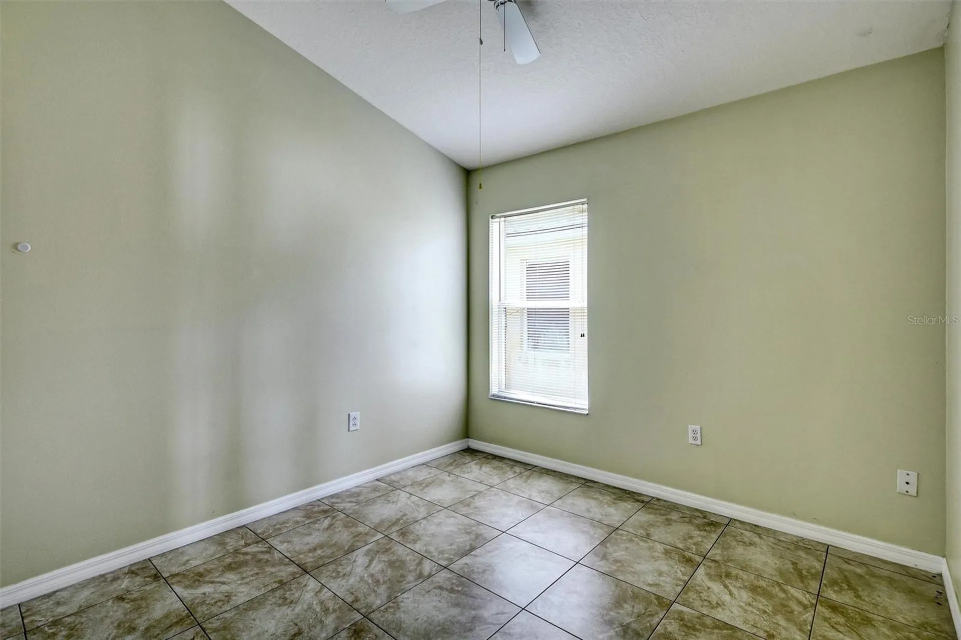 2709 Lucas Lakes Lane Kissimmee FL 34744