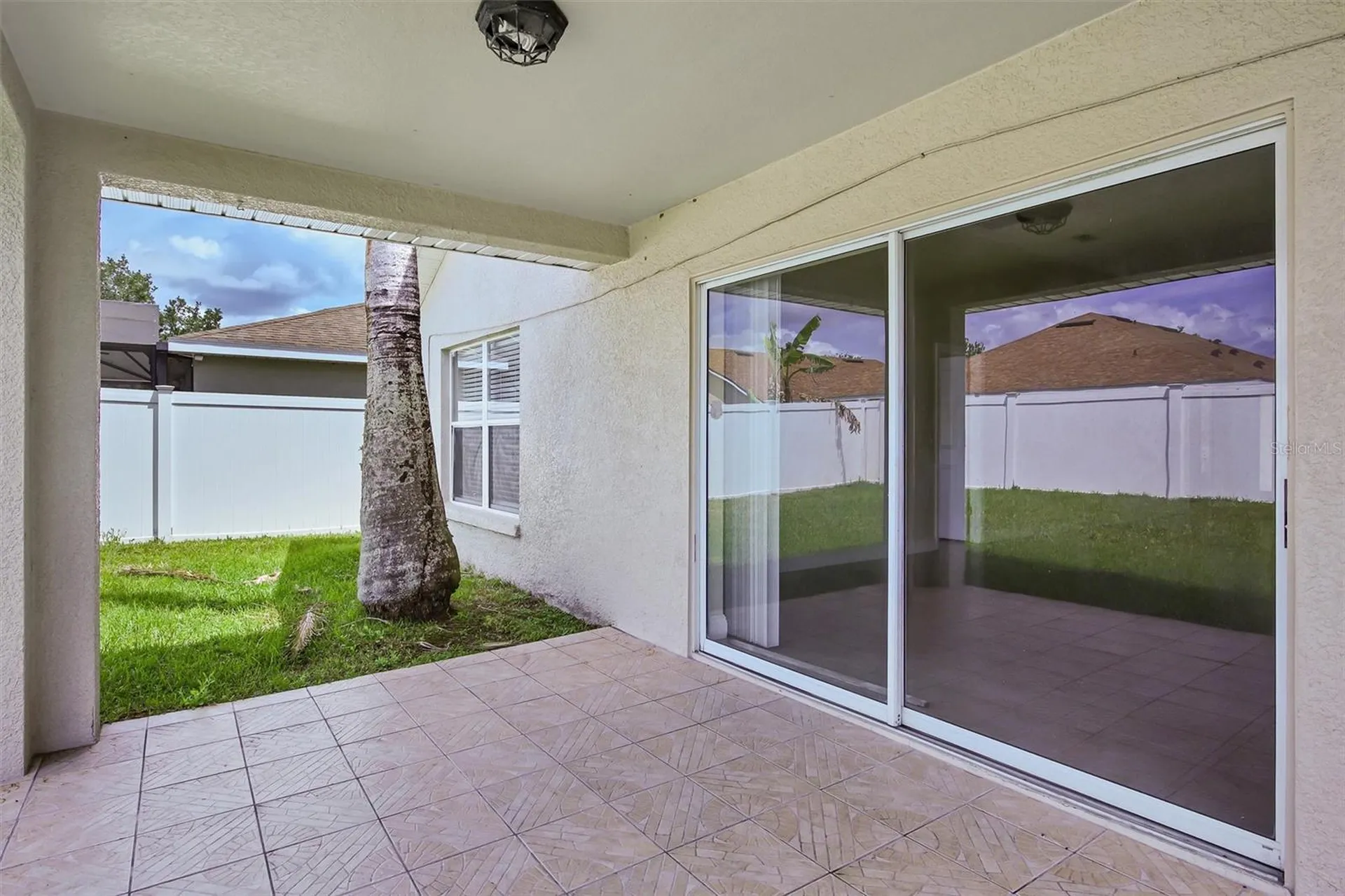 2709 Lucas Lakes Lane Kissimmee FL 34744