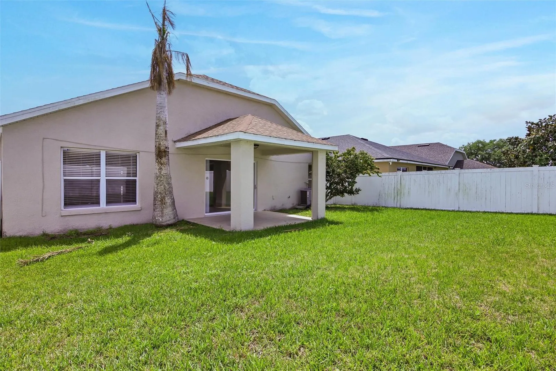 2709 Lucas Lakes Lane Kissimmee FL 34744
