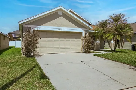 2709 Lucas Lakes Lane Kissimmee FL 34744