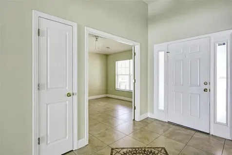 2709 Lucas Lakes Lane Kissimmee FL 34744