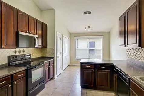 2709 Lucas Lakes Lane Kissimmee FL 34744