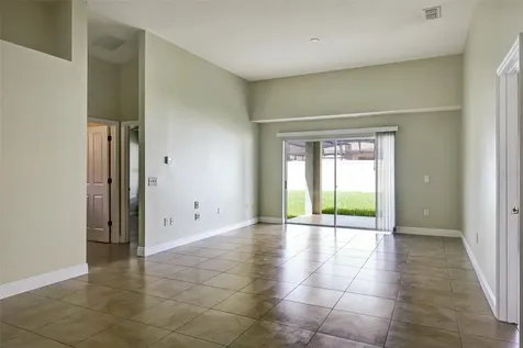 2709 Lucas Lakes Lane Kissimmee FL 34744