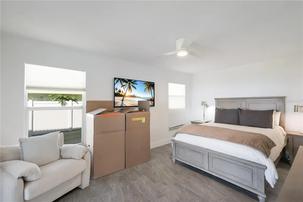 3908 Bayside Drive Bradenton FL 34210