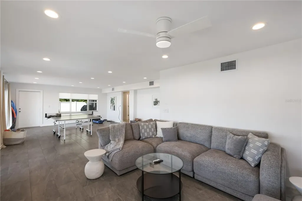 3908 Bayside Drive Bradenton FL 34210