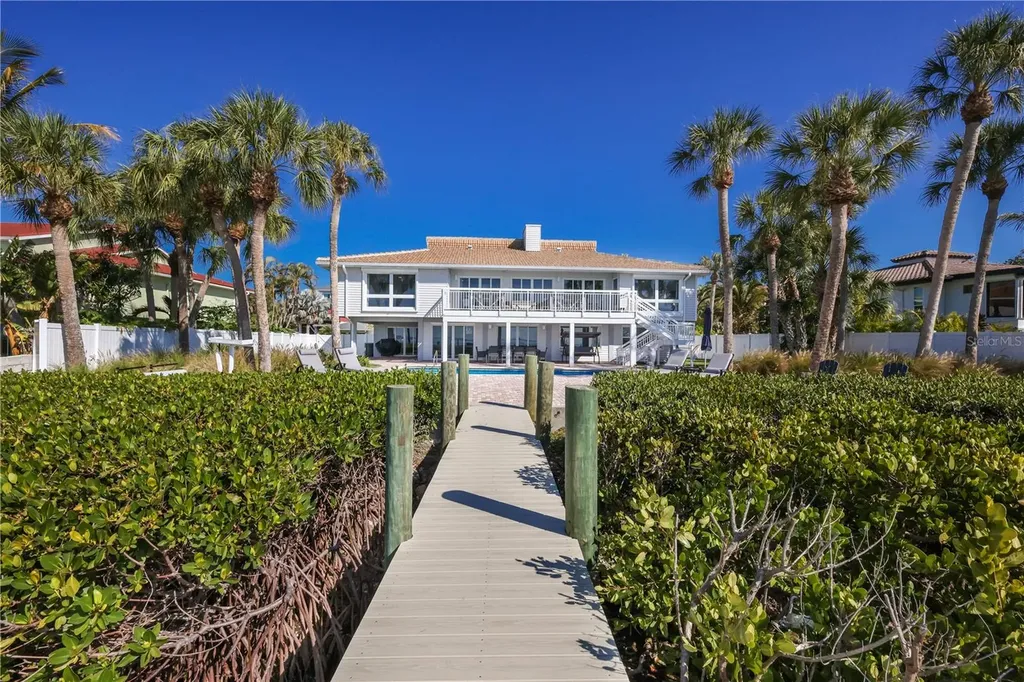 3908 Bayside Drive Bradenton FL 34210