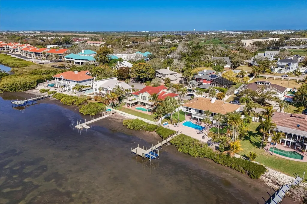3908 Bayside Drive Bradenton FL 34210