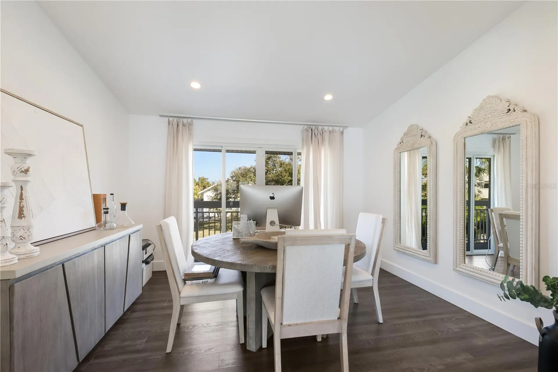 3908 Bayside Drive Bradenton FL 34210