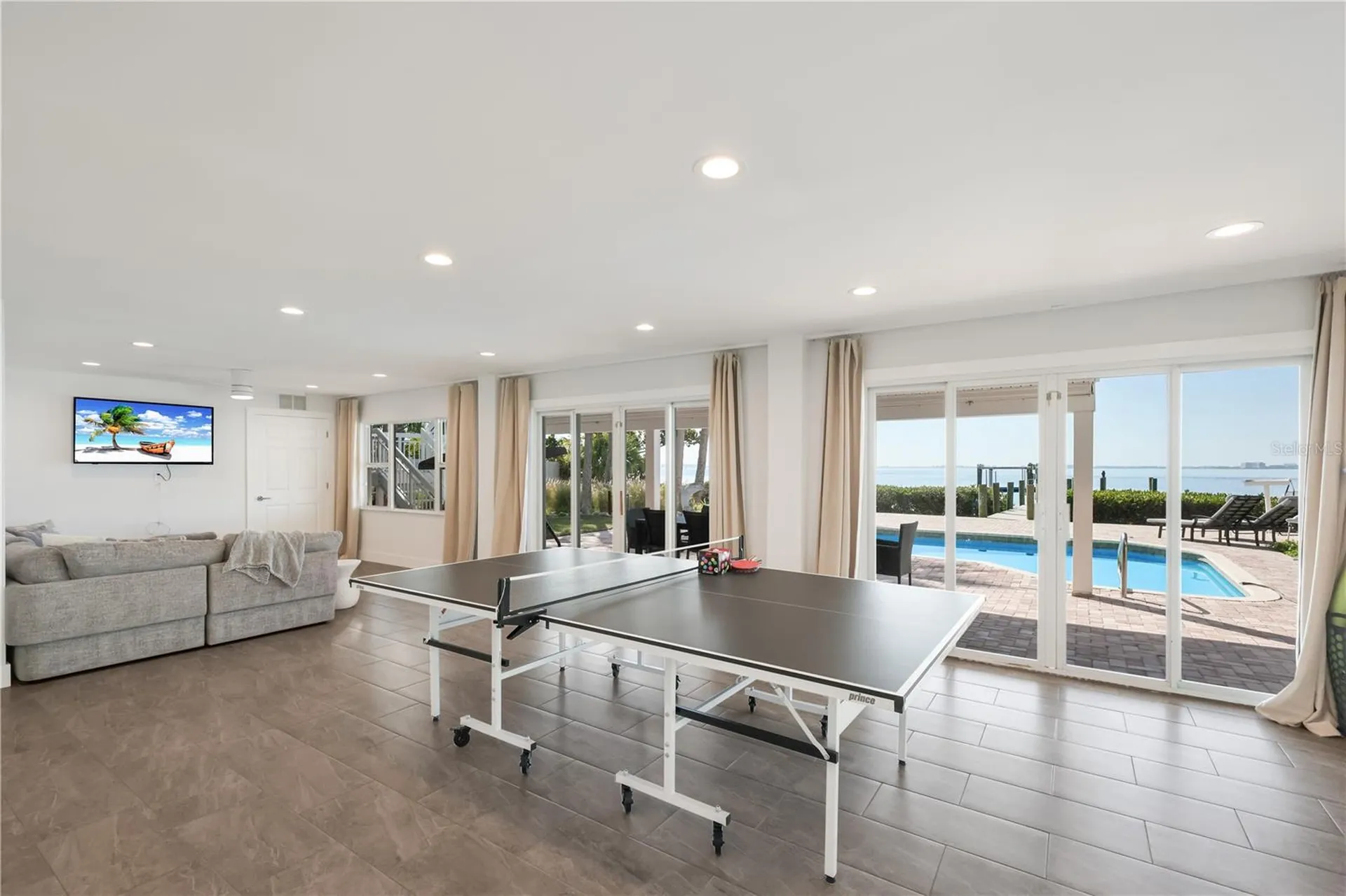 3908 Bayside Drive Bradenton FL 34210