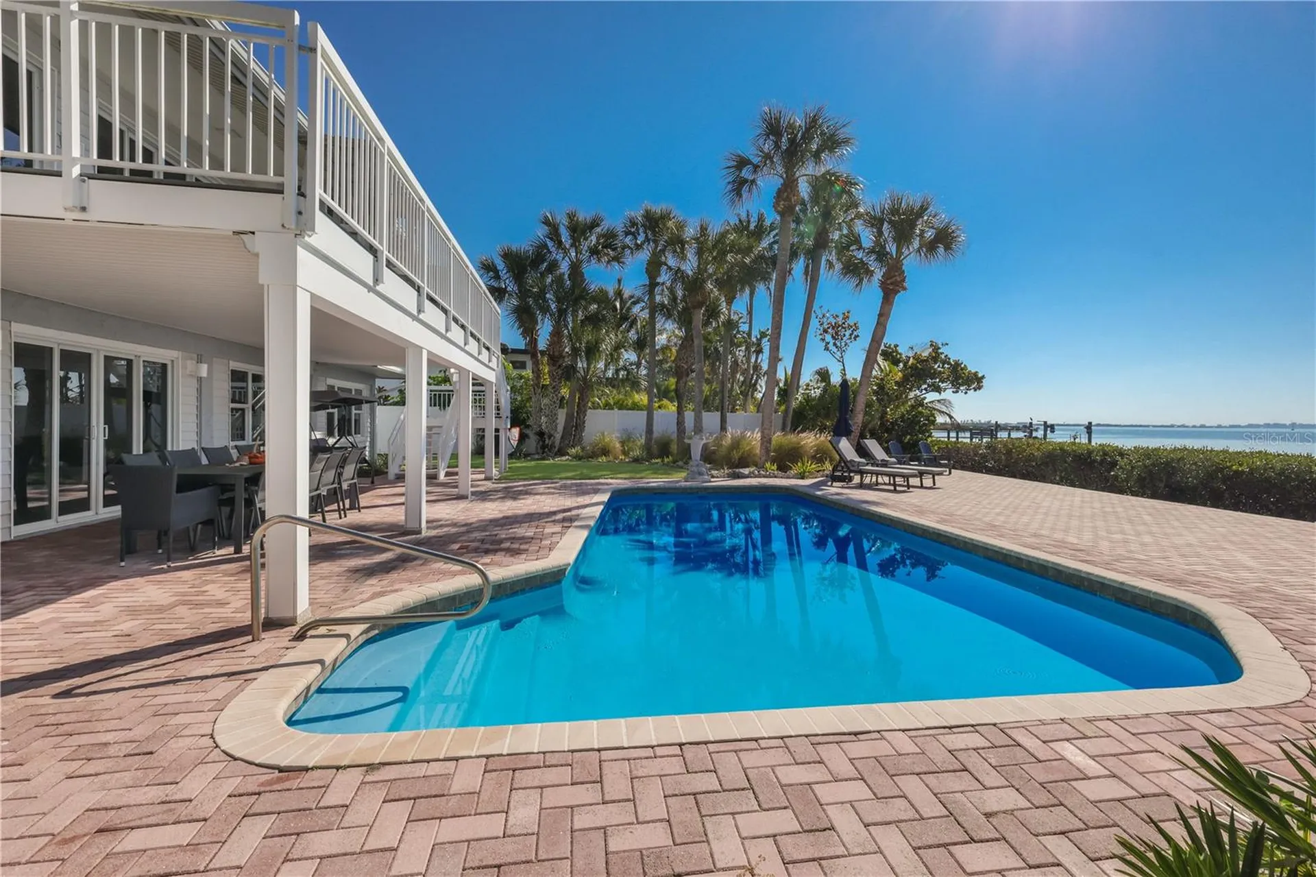 3908 Bayside Drive Bradenton FL 34210