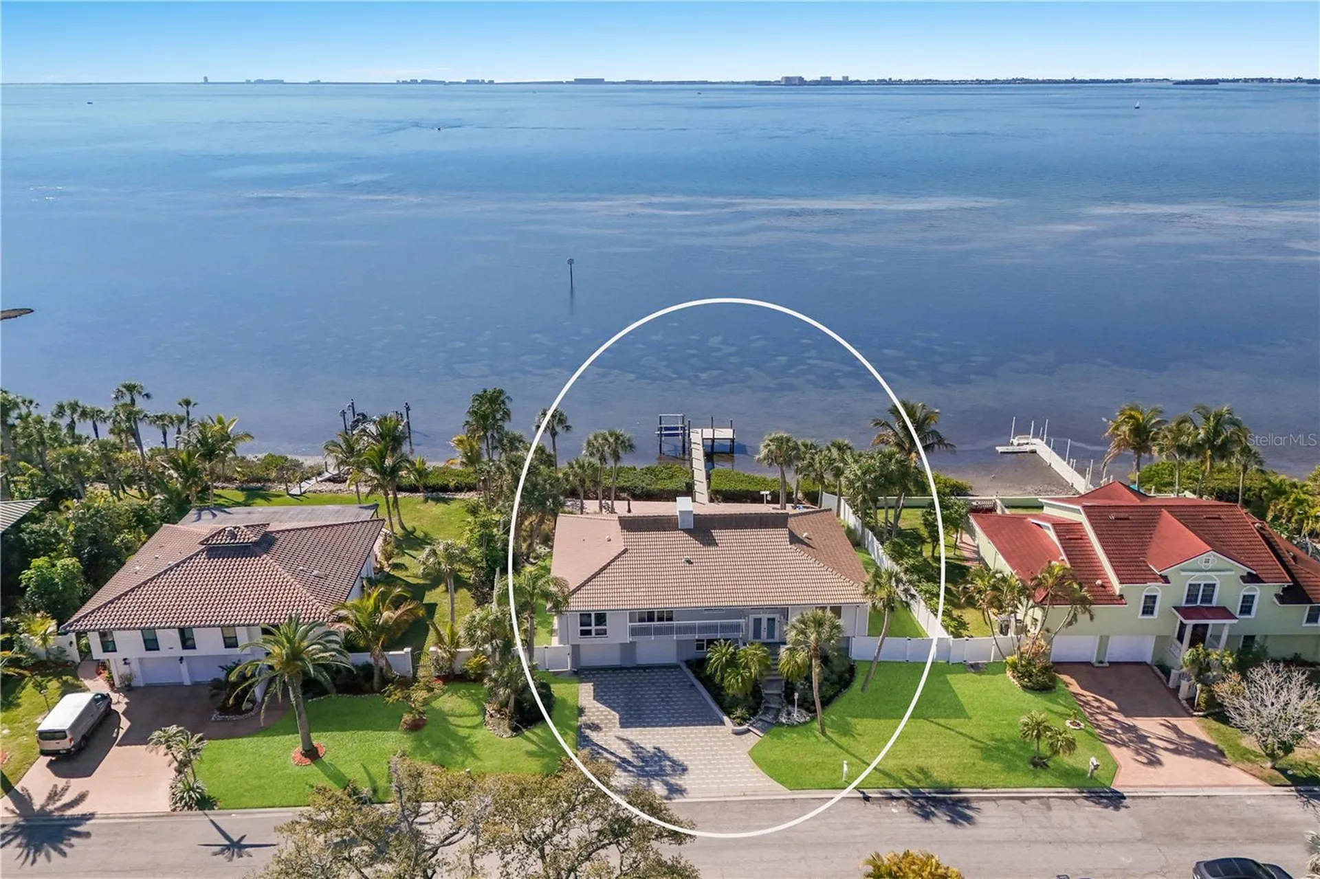 3908 Bayside Drive Bradenton FL 34210