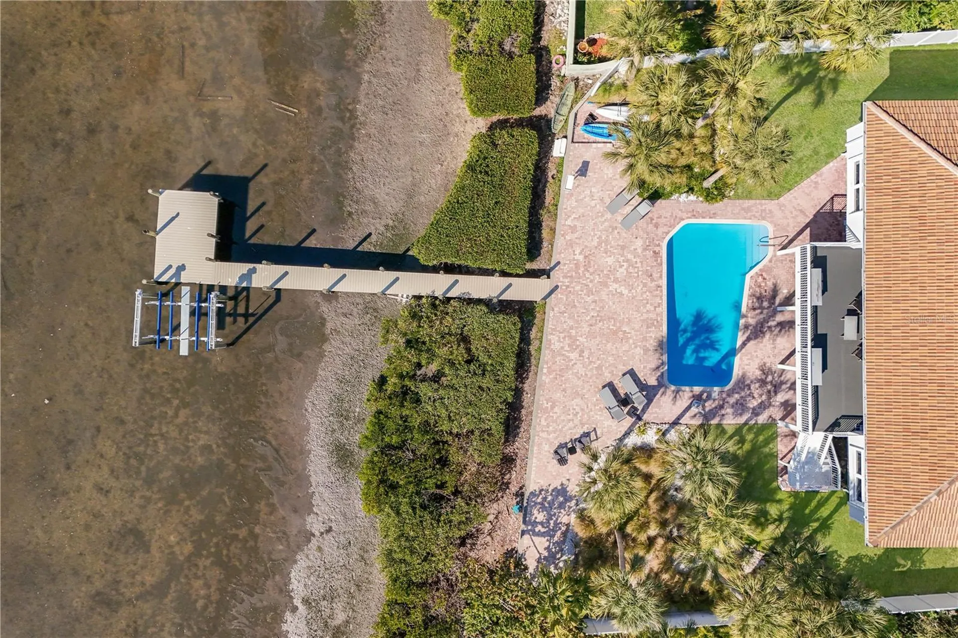 3908 Bayside Drive Bradenton FL 34210