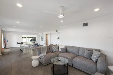 3908 Bayside Drive Bradenton FL 34210
