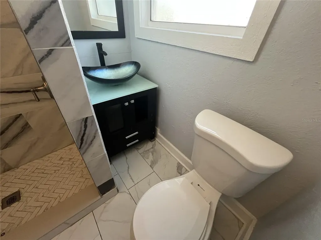 318 Hobart Avenue Daytona Beach FL 32114