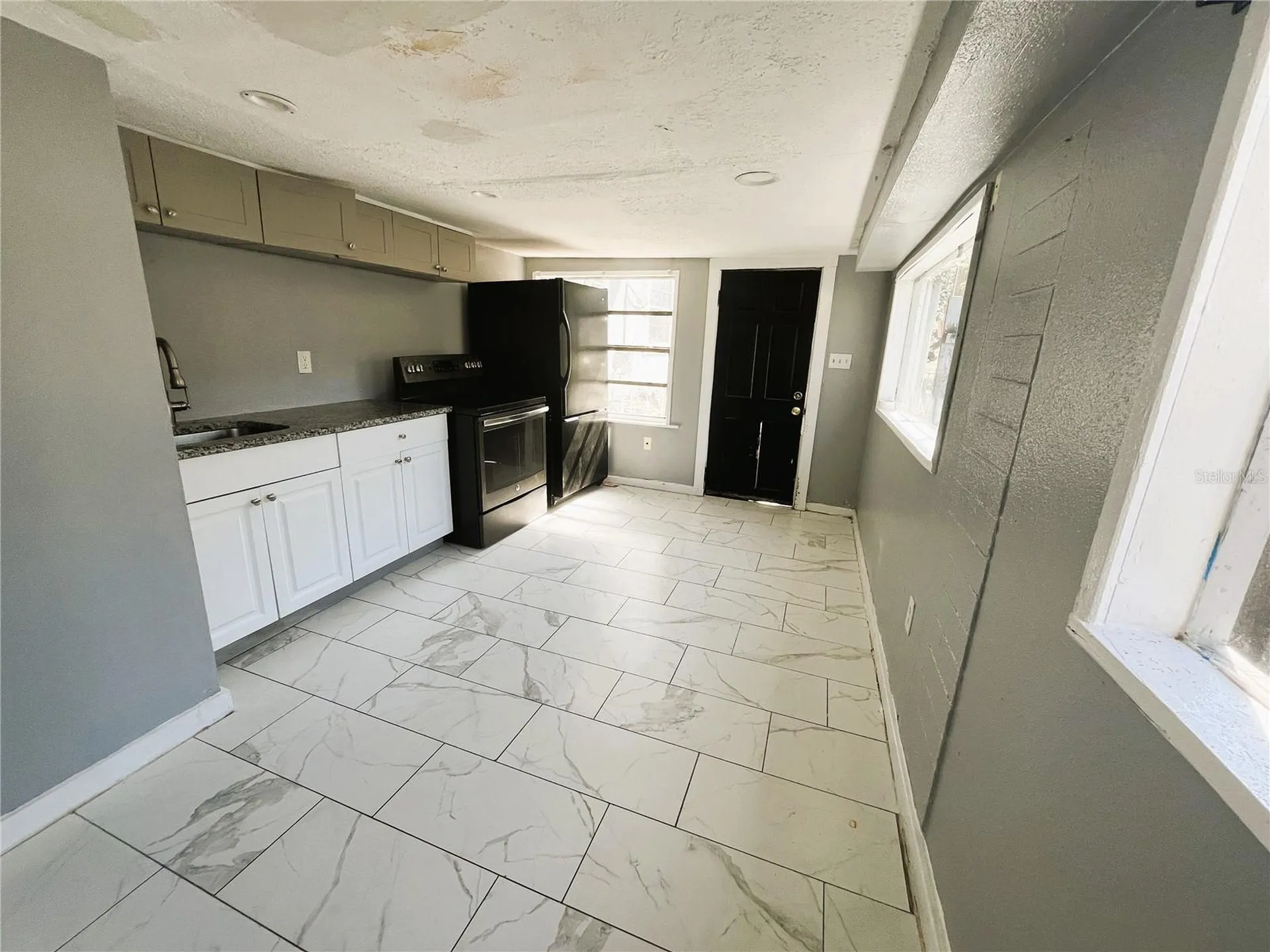 318 Hobart Avenue Daytona Beach FL 32114
