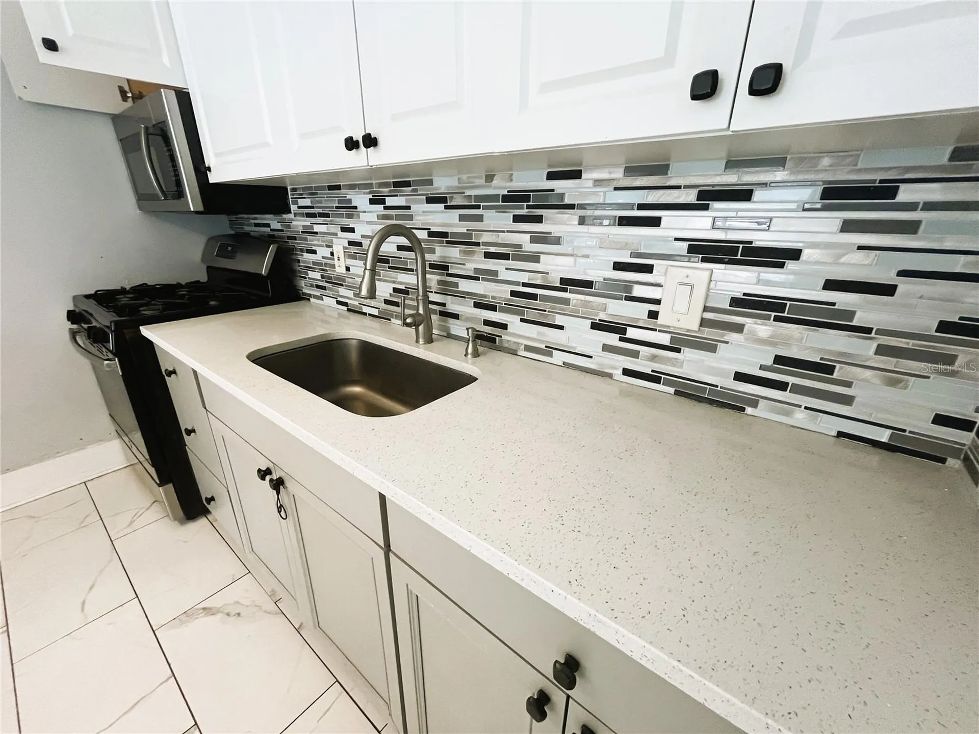 318 Hobart Avenue Daytona Beach FL 32114