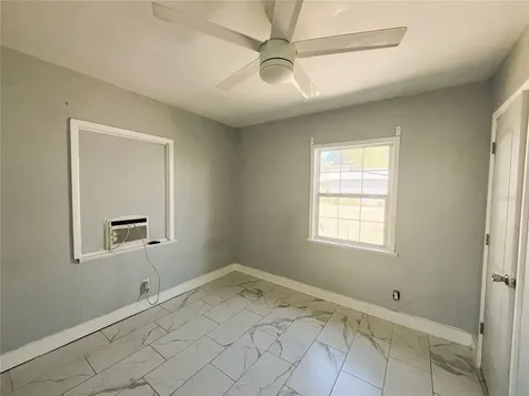 318 Hobart Avenue Daytona Beach FL 32114