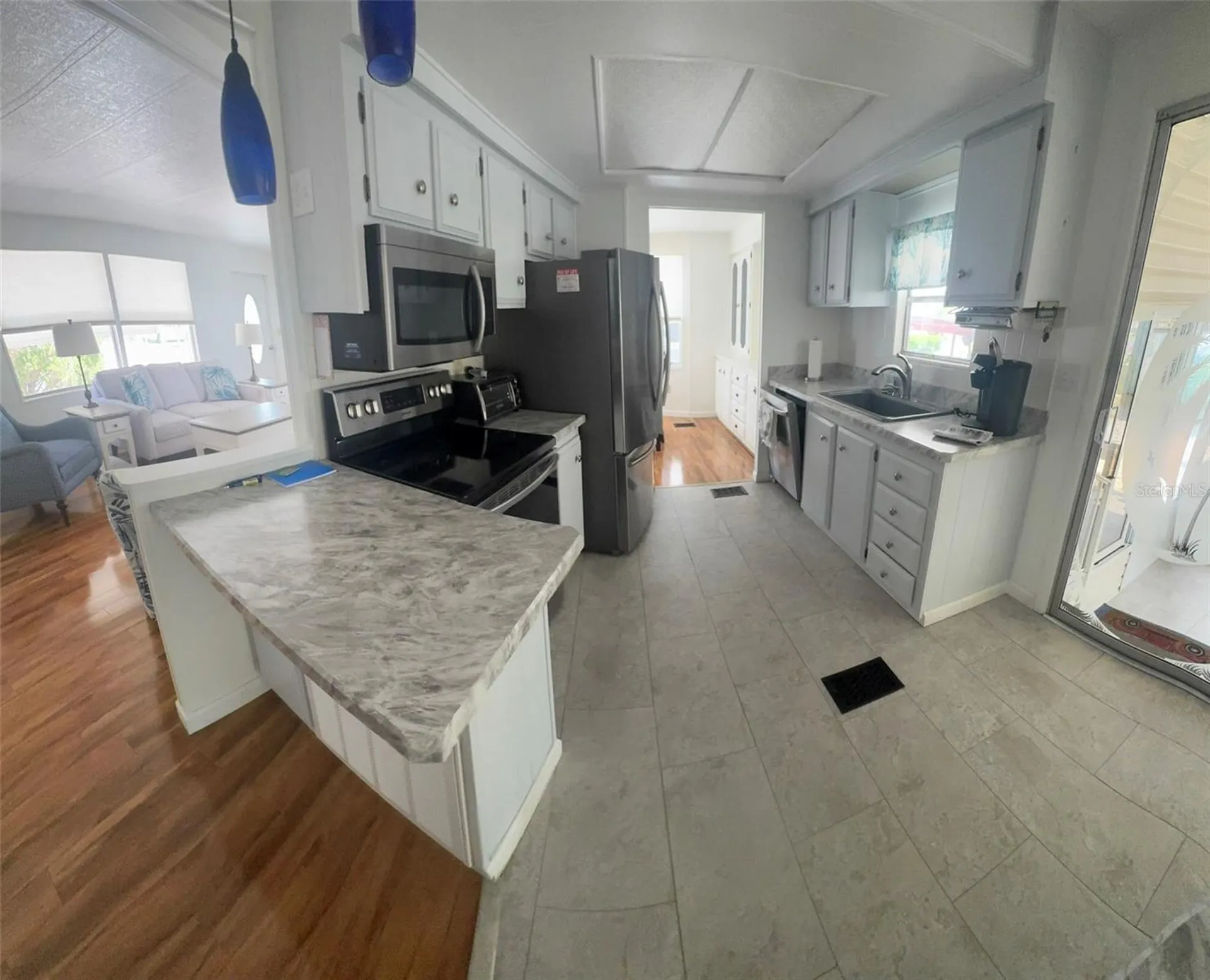 3301 Alt 19 Dunedin FL 34698