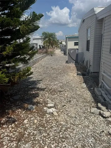 3301 Alt 19 Dunedin FL 34698