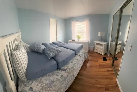 3301 Alt 19 Dunedin FL 34698