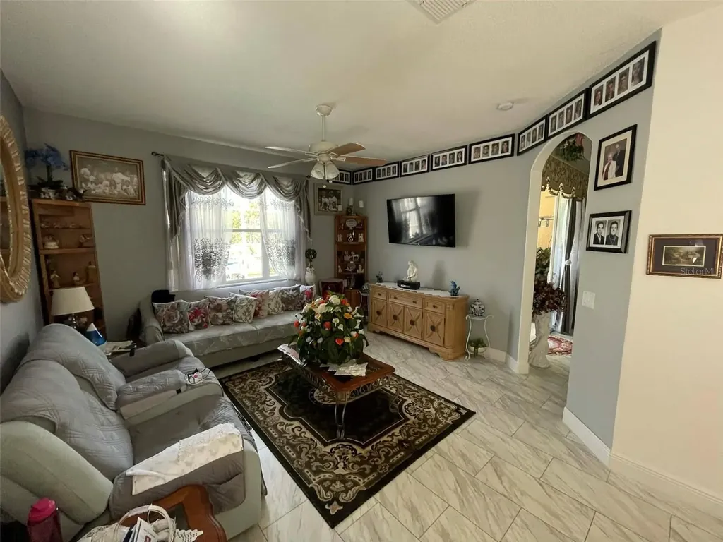 1714 Islebrook Drive Orlando FL 32824