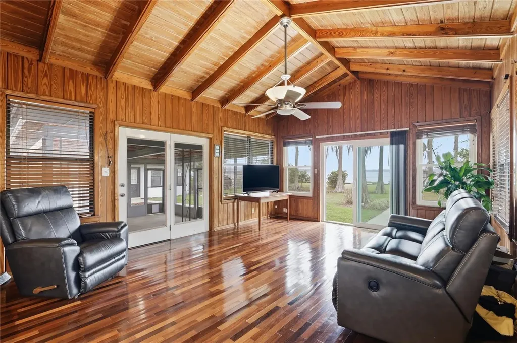 8096 SW County Road 18 Hampton FL 32044