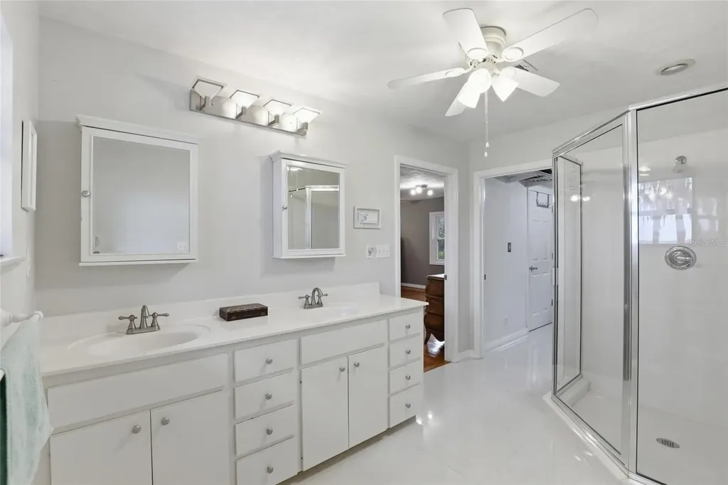8096 SW County Road 18 Hampton FL 32044