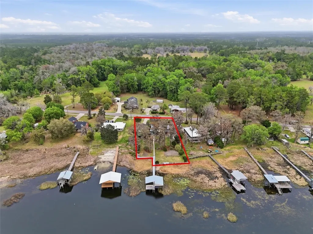 8096 SW County Road 18 Hampton FL 32044