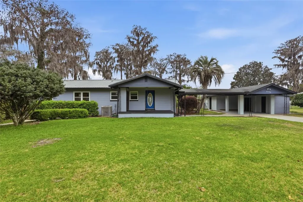 8096 SW County Road 18 Hampton FL 32044
