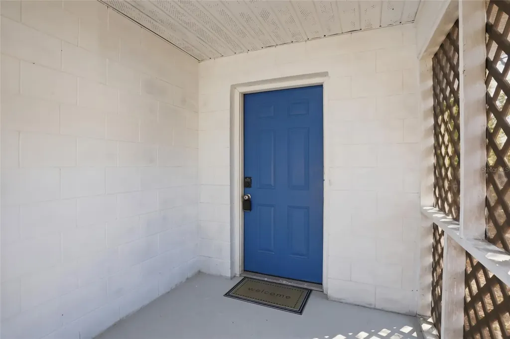 2014 Bates Avenue Eustis FL 32726