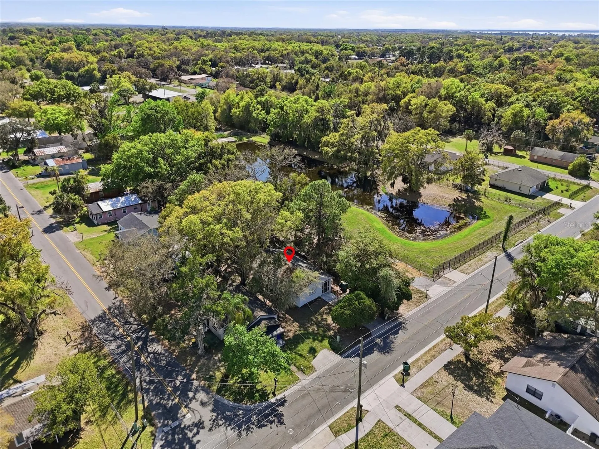 2014 Bates Avenue Eustis FL 32726