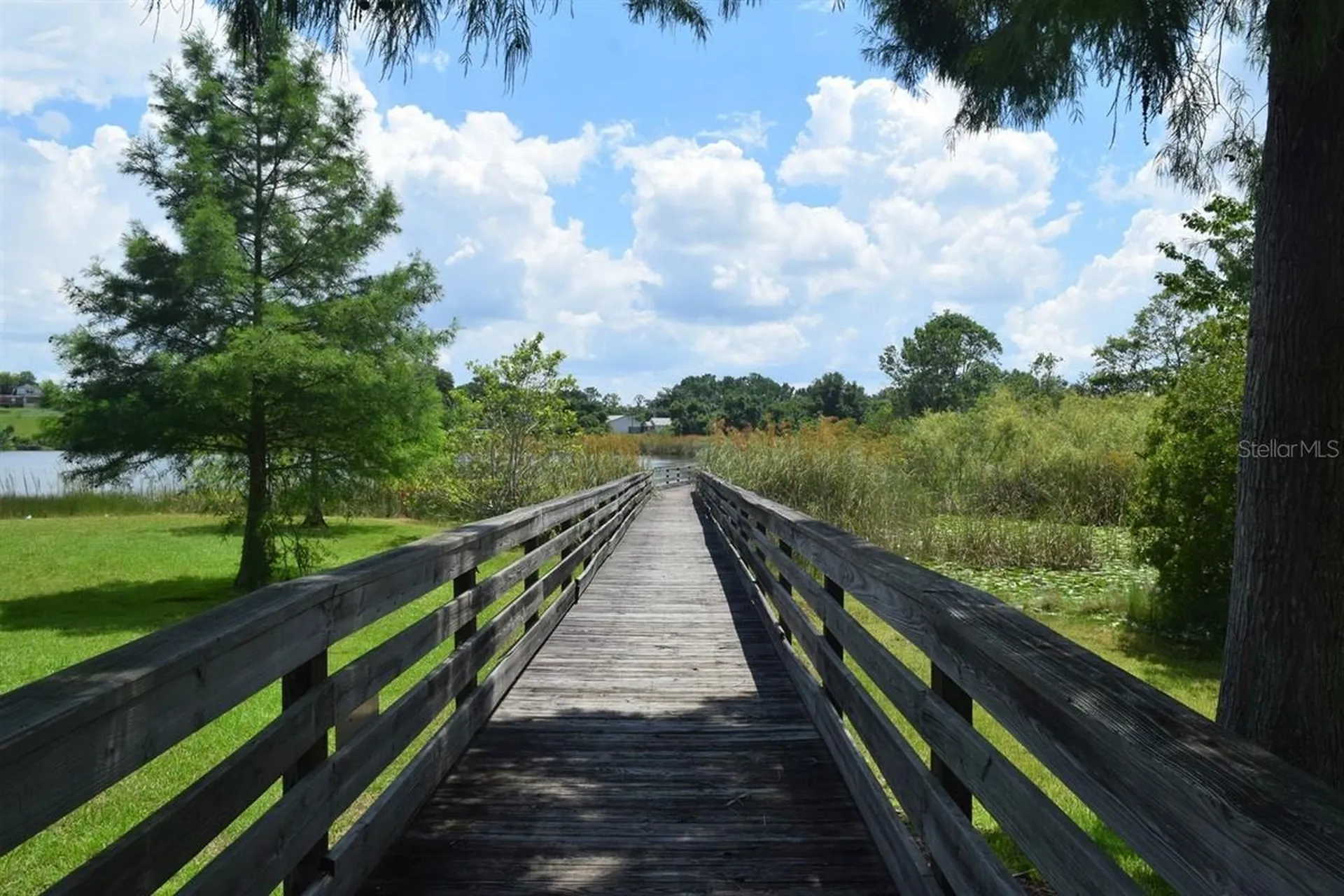 2014 Bates Avenue Eustis FL 32726