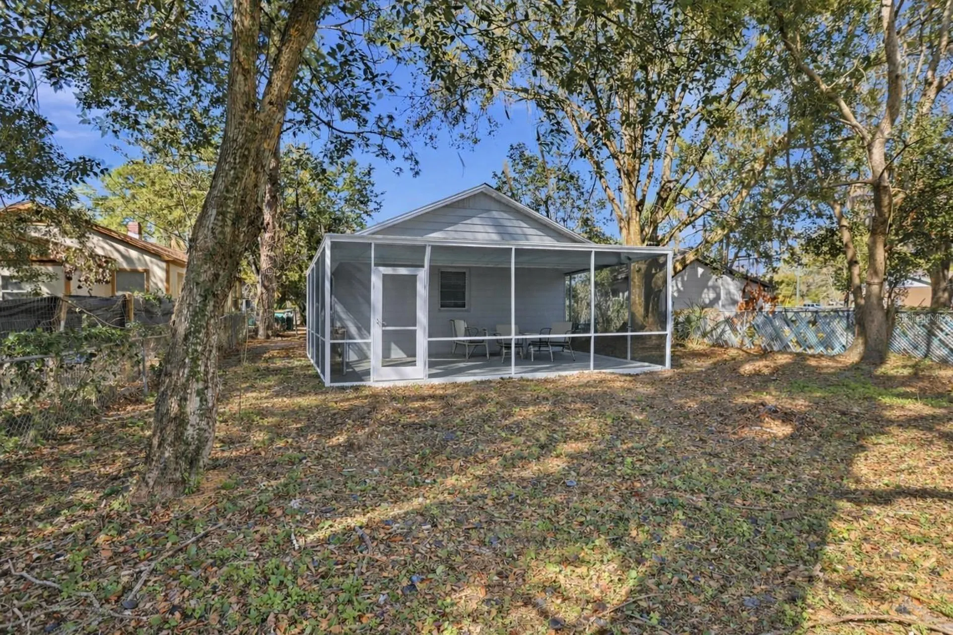 2014 Bates Avenue Eustis FL 32726
