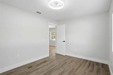 2014 Bates Avenue Eustis FL 32726