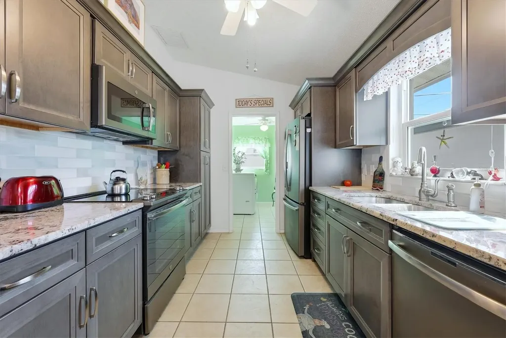9075 Big Star Avenue Englewood FL 34224