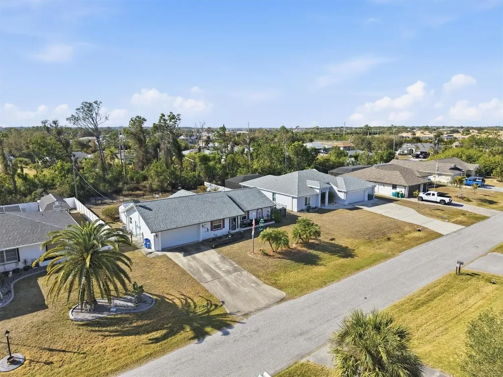 9075 Big Star Avenue Englewood FL 34224