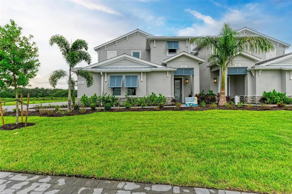 10016 Rembrandt Way Bradenton FL 34212