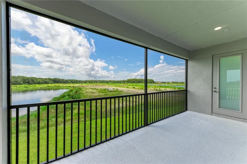 10016 Rembrandt Way Bradenton FL 34212