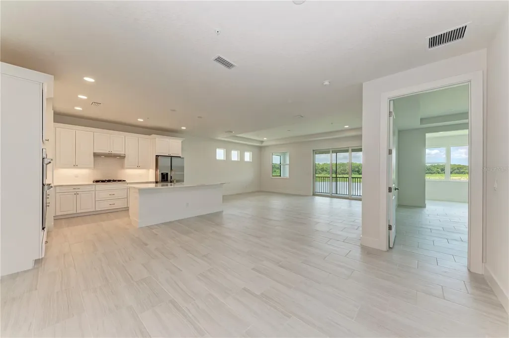 10016 Rembrandt Way Bradenton FL 34212