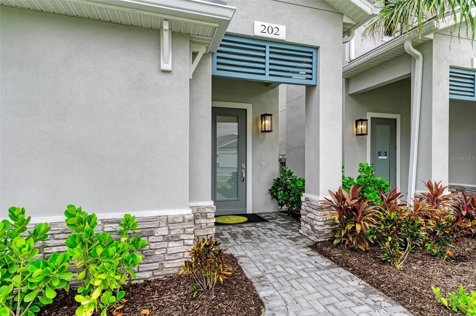 10016 Rembrandt Way Bradenton FL 34212