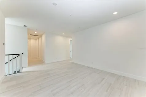 10016 Rembrandt Way Bradenton FL 34212