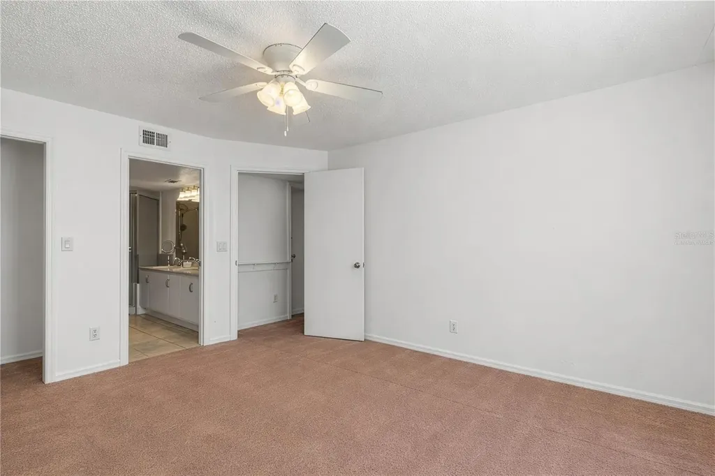 2413 Tack Room Lane Orlando FL 32812