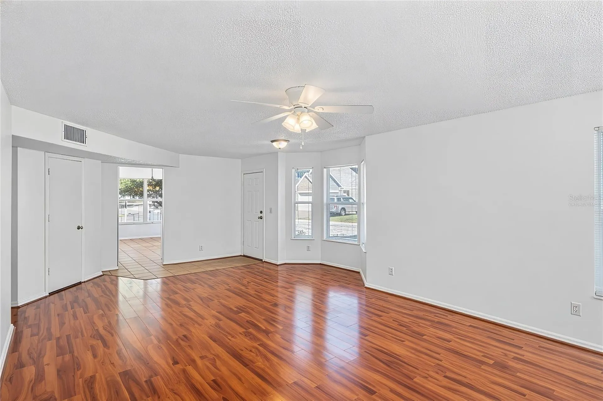 2413 Tack Room Lane Orlando FL 32812