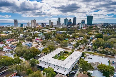 525 9th Avenue N St Petersburg FL 33701