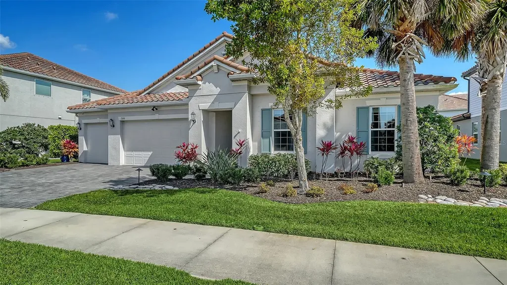 7300 Great Egret Boulevard Sarasota FL 34241